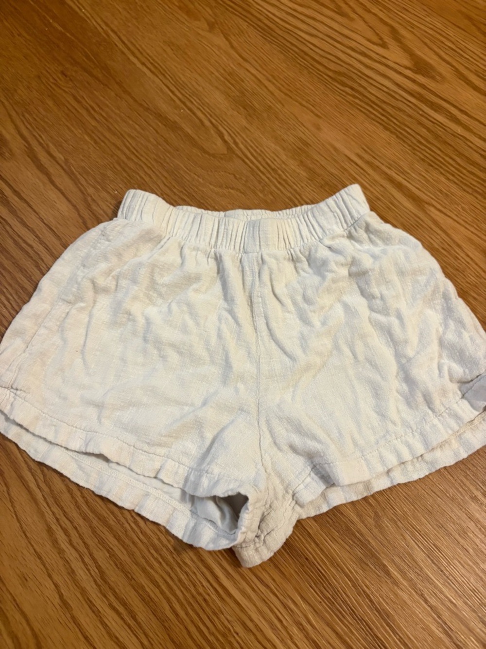 Brandy white linen shorts